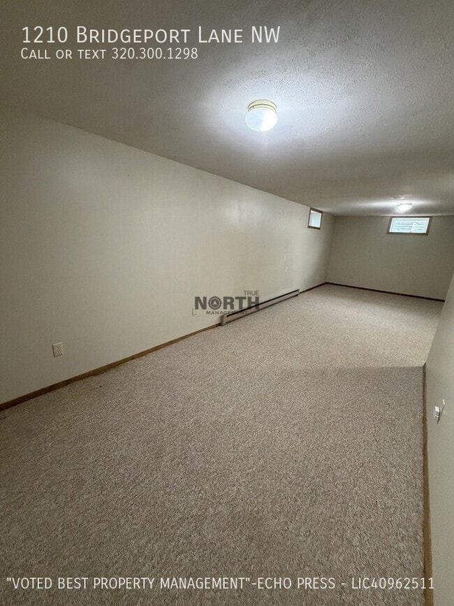 Building Photo - 1210 Bridgeport Ln NW