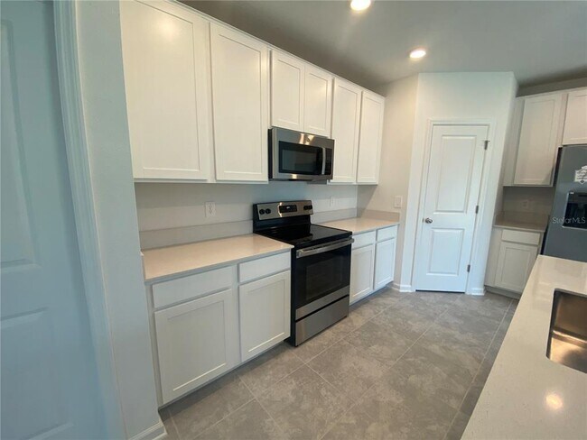 Building Photo - 2315 Burney Fls Ln