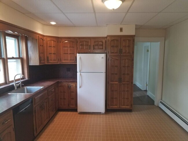 Building Photo - 67Jones