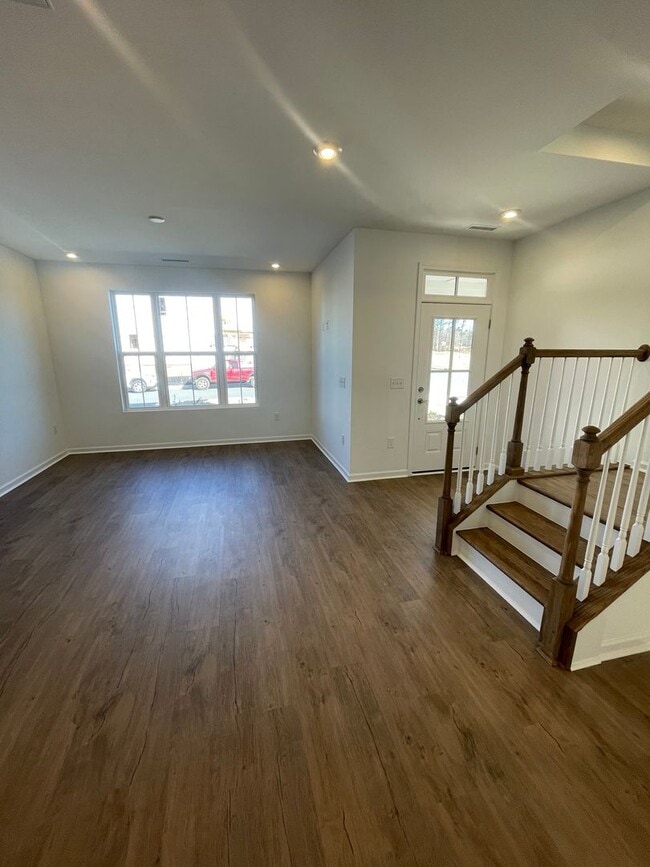 Building Photo - Charming 3 Bedroom Home Located In Wendell!!!