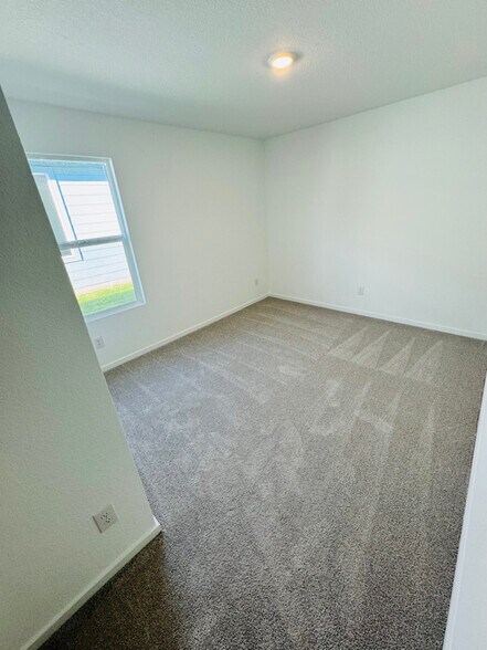 Building Photo - 3924 Pontchartrain Pkwy