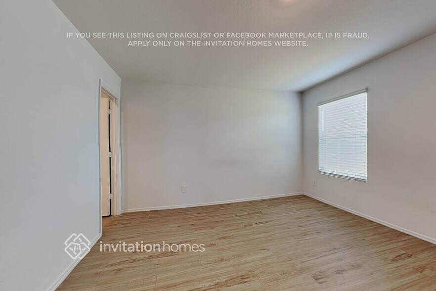 Building Photo - 18811 Charter Elm Dr