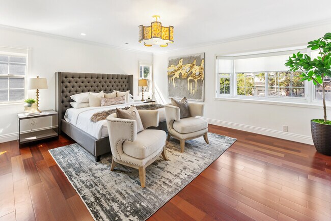 Building Photo - 7726 W 79th St