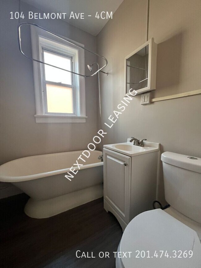 Building Photo - 104 Belmont Ave