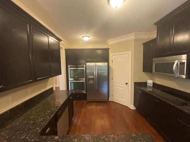 Building Photo - 5506 Dualwood Dr
