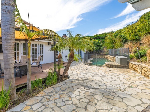Building Photo - 2805 Calle Aventura