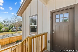 Building Photo - 851 Porter St