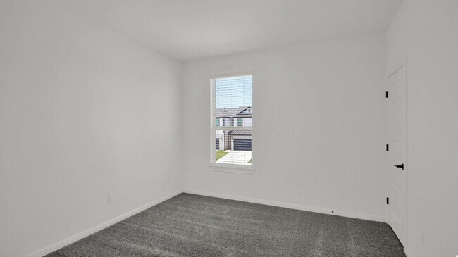 Building Photo - 2725 Woodall Dr