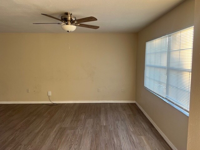 Building Photo - 608 Maggie Cir