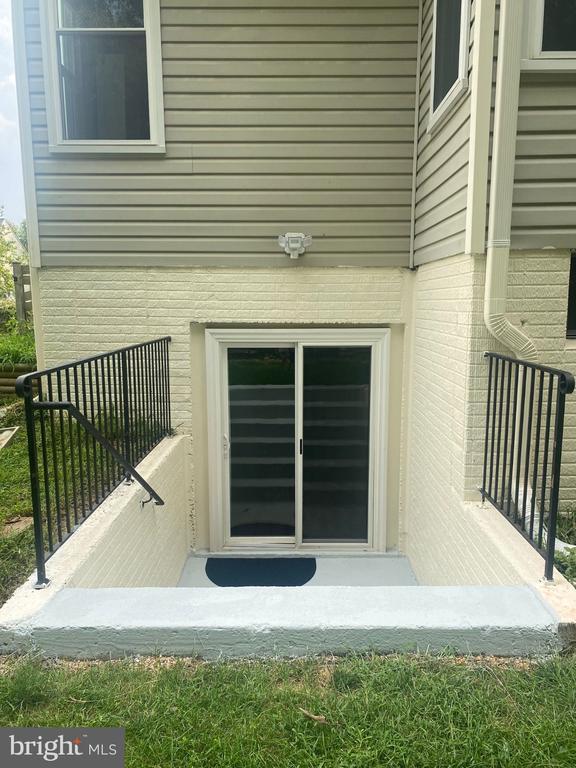 Building Photo - 46938 Colby Ct