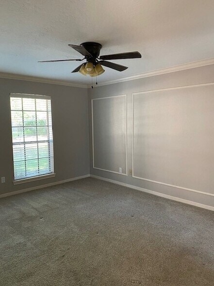 Building Photo - 3503 Lost Oak Dr