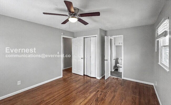 Building Photo - 19200 E Ponca Terrace