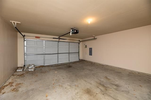 Building Photo - 2509 Wood River Pkwy