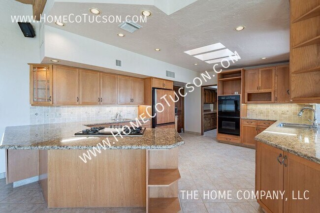 Building Photo - 5411 N Sundance Pl