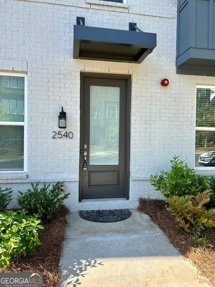 Building Photo - 2540 Mountain Ash Ln