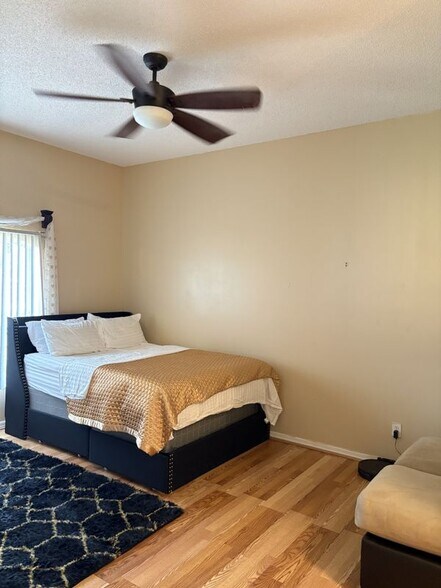 Building Photo - 5475 NW North Crisona Cir