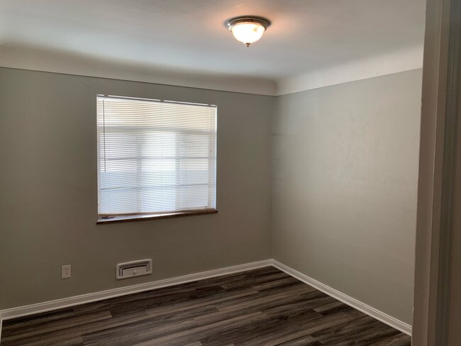 Building Photo - 4231 Harvest Ln