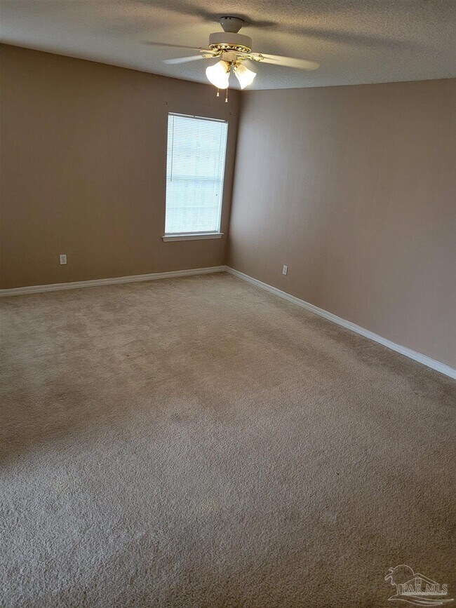 Building Photo - 1135 Halyard Pl