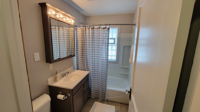 Bathroom - 1350 N 64th St