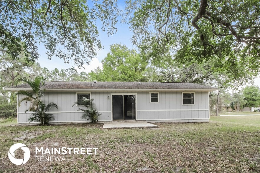 Building Photo - 1072 Genesee Ave SE