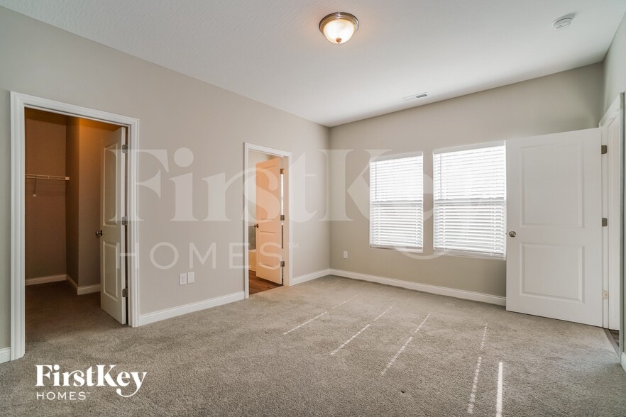 Building Photo - 1158 Dornoch Dr