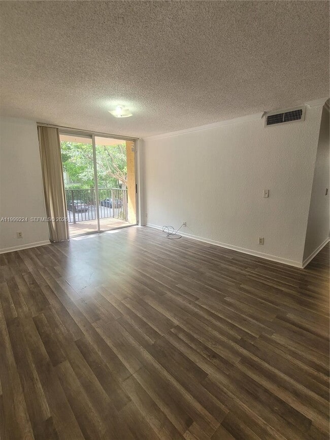 Building Photo - 10773 Cleary Blvd