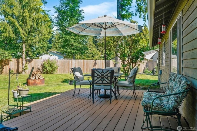 Building Photo - 16107 Goldbar Blvd