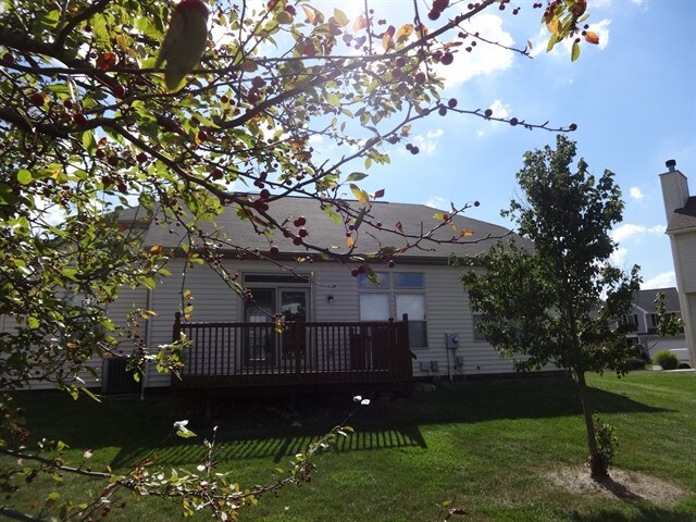 Building Photo - 945 Dianthus Ct
