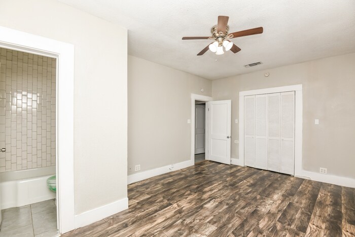 Building Photo - 114 Scurlock Ave