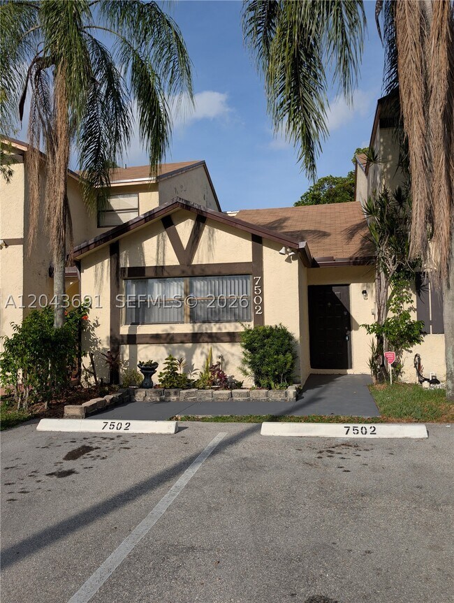 Building Photo - 7502 NW 33rd St