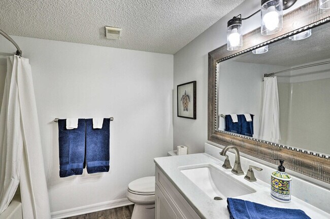 Building Photo - 51 Sand Dollar Dr