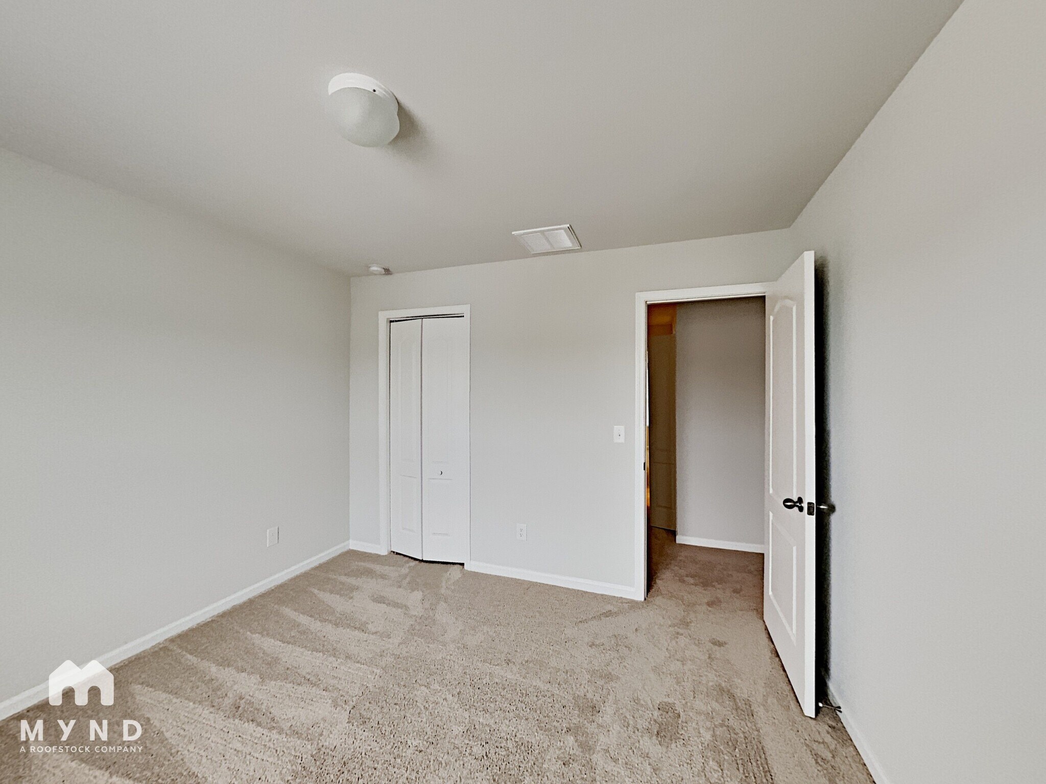 Building Photo - 126 Forest Bend Way