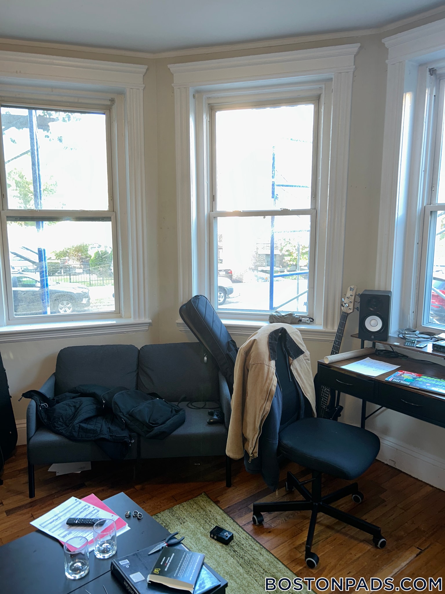 Building Photo - 211 Park Dr