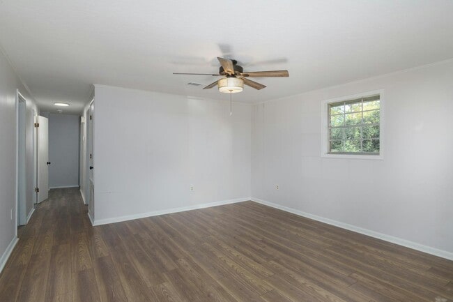 Building Photo - 1205 Penton St