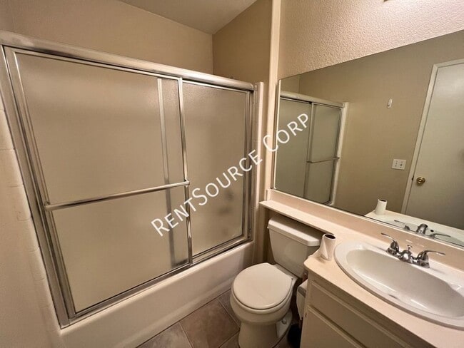 Building Photo - 3424 Amber St