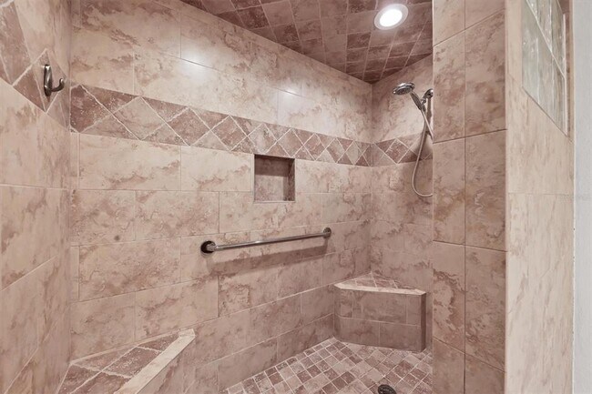 Building Photo - 2313 Jessie Harbor Dr