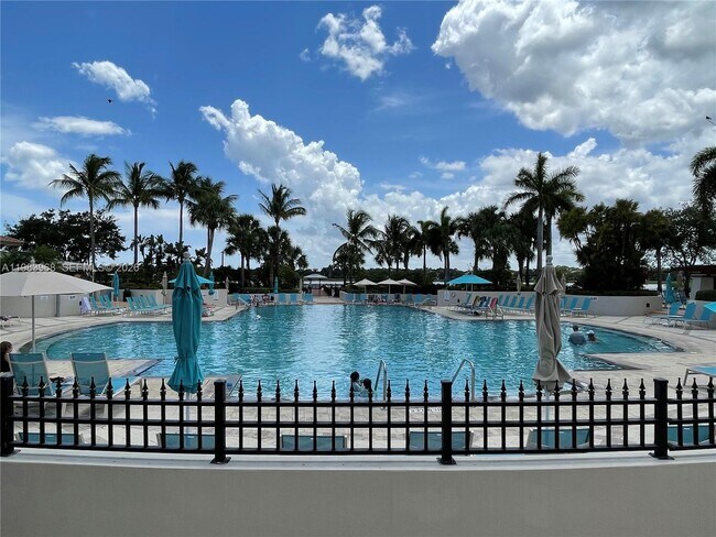 Building Photo - 640 Moondancer Ct