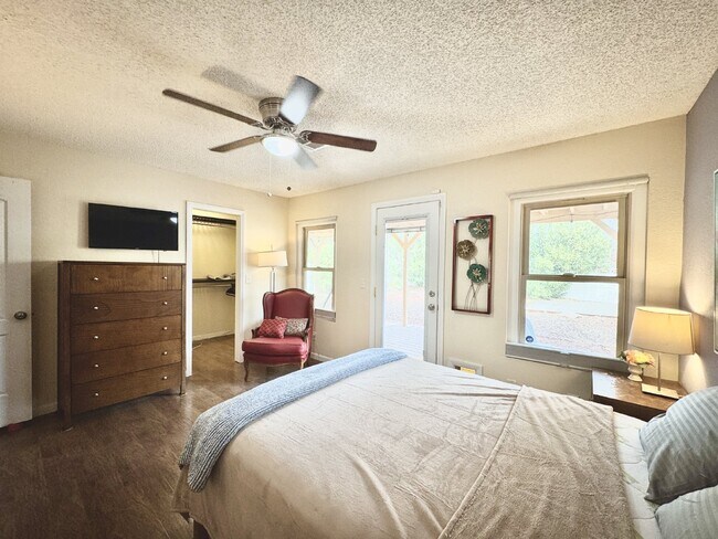Building Photo - Fully Furnished Henderson Rental Near Cadence | 2 Bed Home w/ Solar + Backyard | Close to Cowabun...