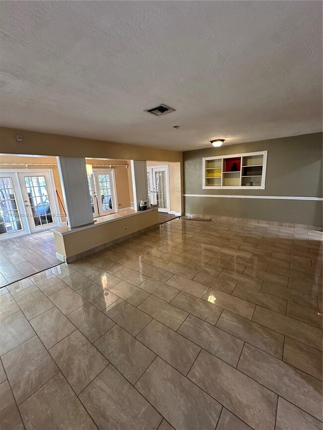 Building Photo - 6439 SW 7th St