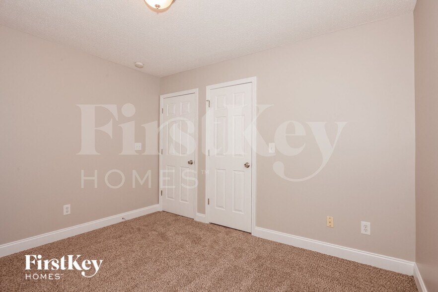 Building Photo - 3240 Denali Ct