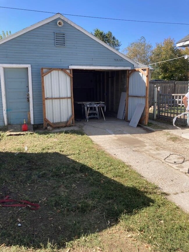 Building Photo - Coming Soon !2 bedroom, one bath home in Caldwell