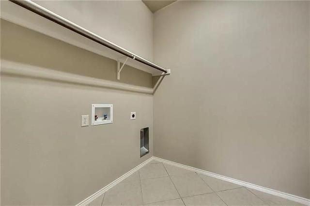 Building Photo - 914 Mangrove Dr