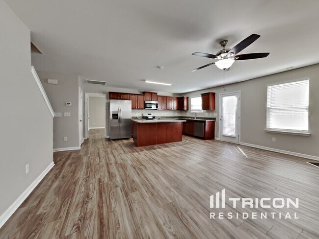 Building Photo - 244 Botanical Ct