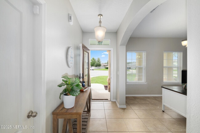 Building Photo - 274 Colorado Springs Way