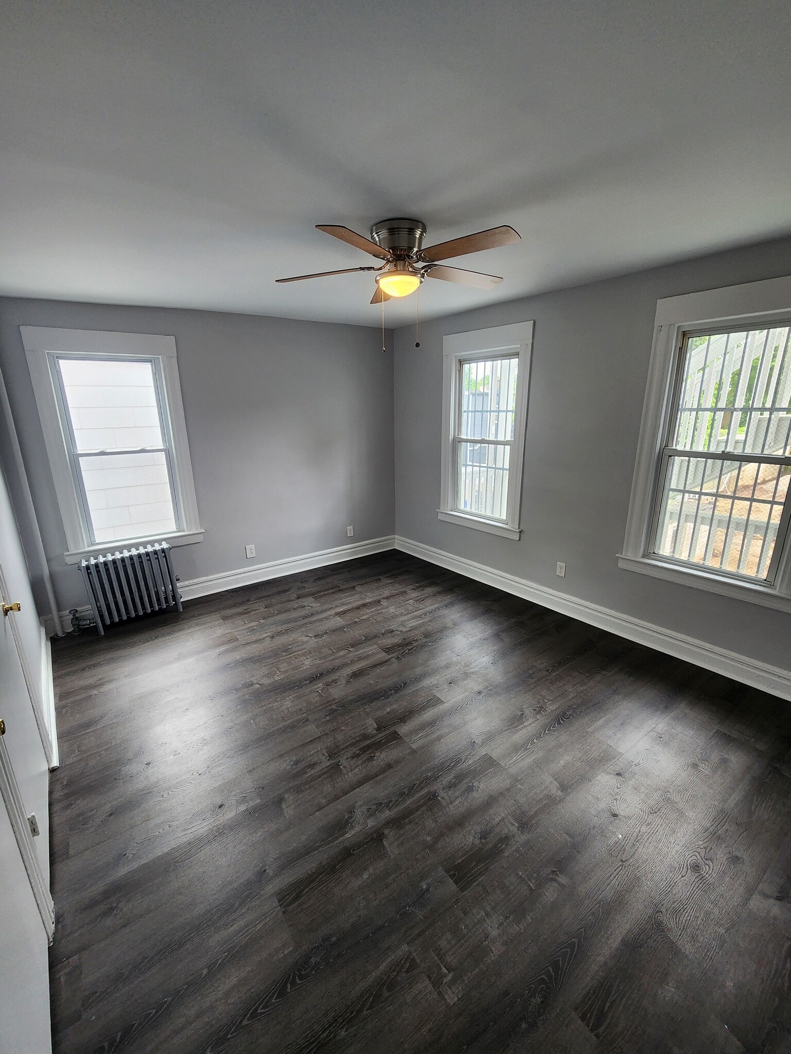 Building Photo - 7 Woodland Ave