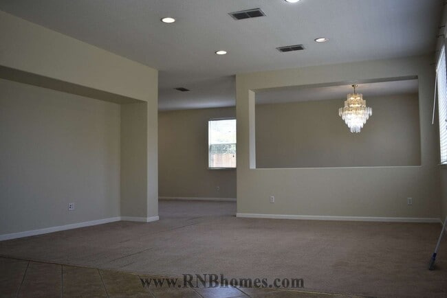 Building Photo - 6301 Bluebill Ct