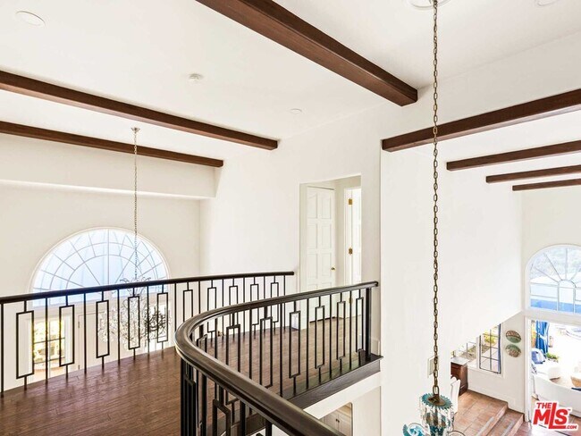 Building Photo - 2113 Stoney Hill Rd