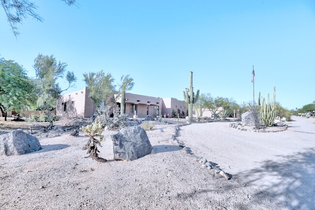 Building Photo - 27115 N 44th St