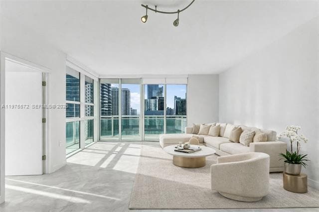 Building Photo - 951 Brickell Ave
