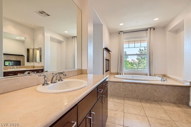 Building Photo - 11280 Granite Ridge Dr